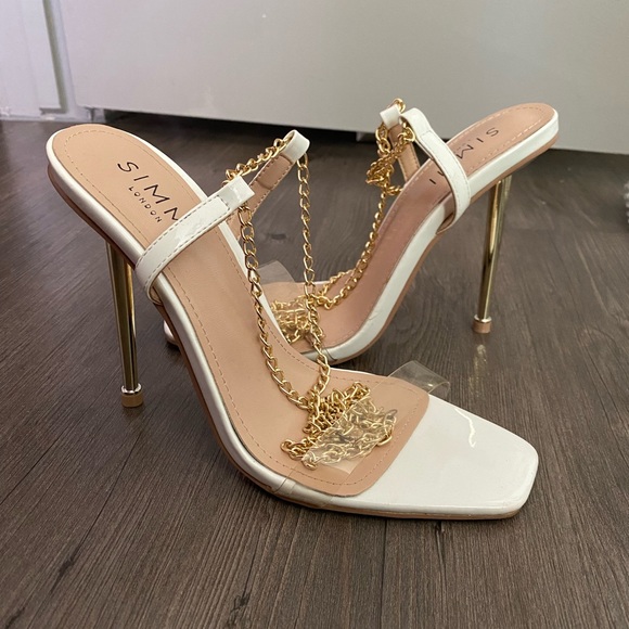 Simmi Shoes - New White Simmi Heels!